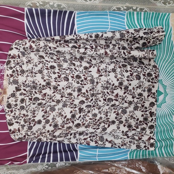 Ladies Long Sleeved Loft Brand Brown Floral Print Blouse Size XS PMNAT1) - Picture 6 of 6